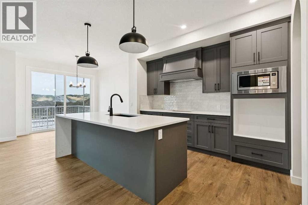 210 Sora Way SE — photo 4