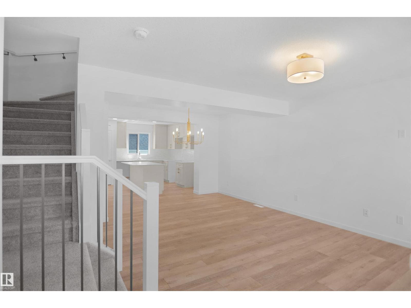 1301 KESWICK DR SW — photo 3