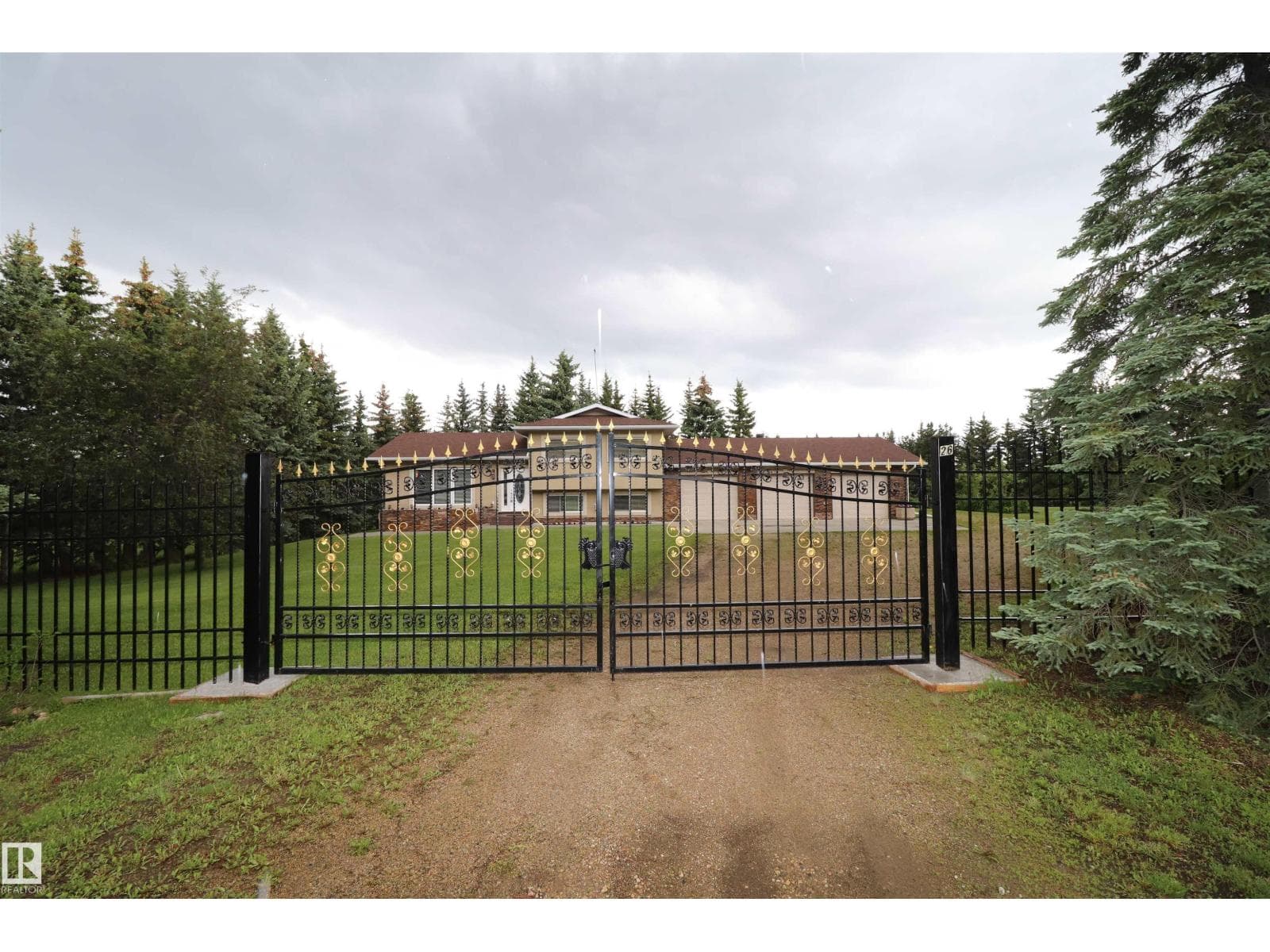 #26 51022 RGE ROAD 221