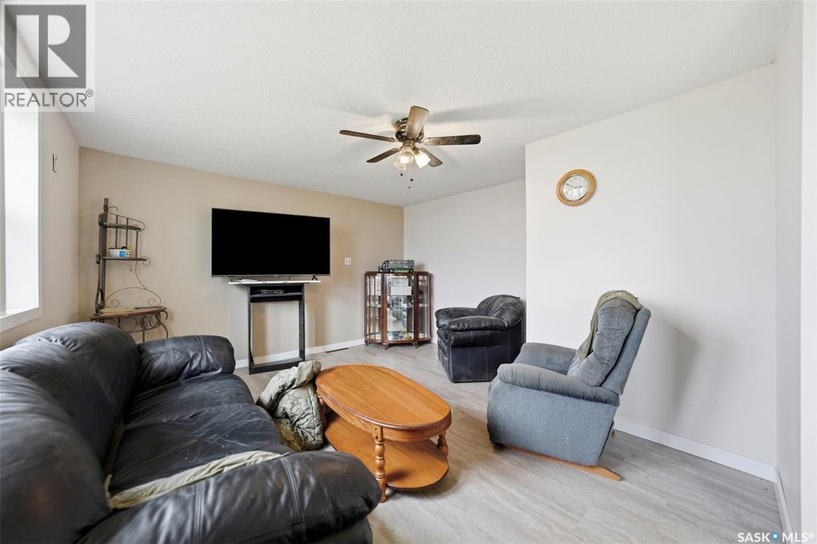 813 Hoffman AVENUE — photo 4