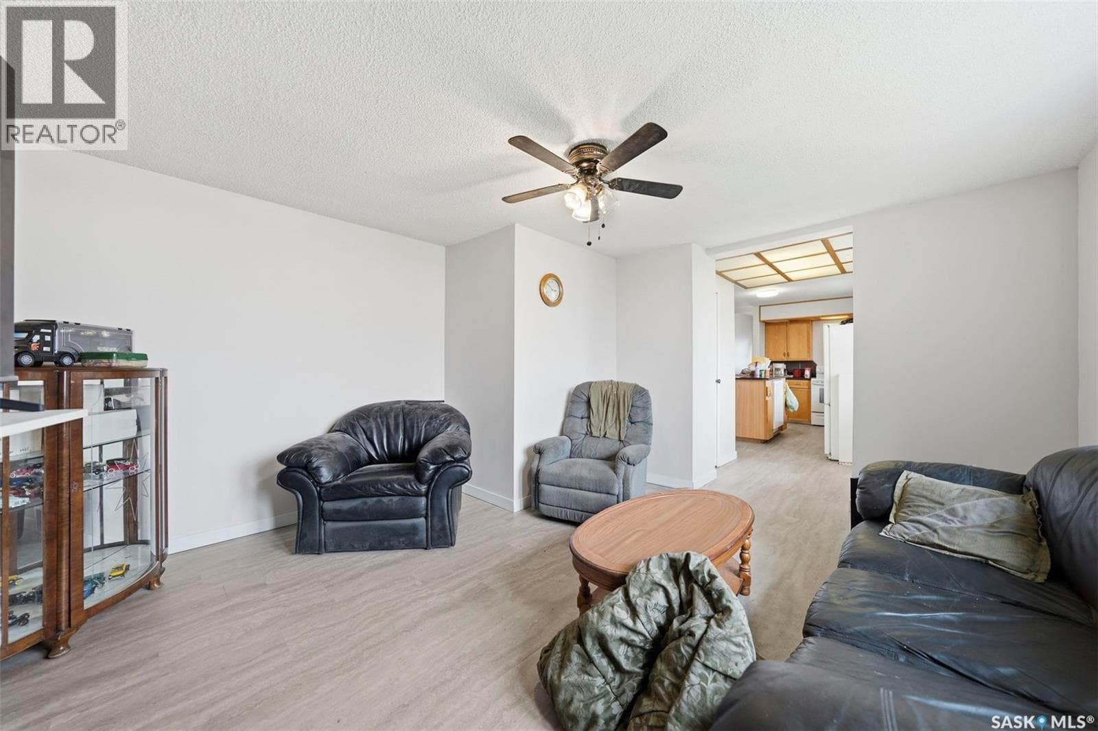 813 Hoffman AVENUE — photo 5
