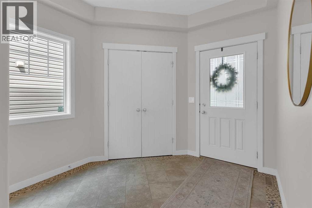 1373 Ravenswood Drive SE — photo 3
