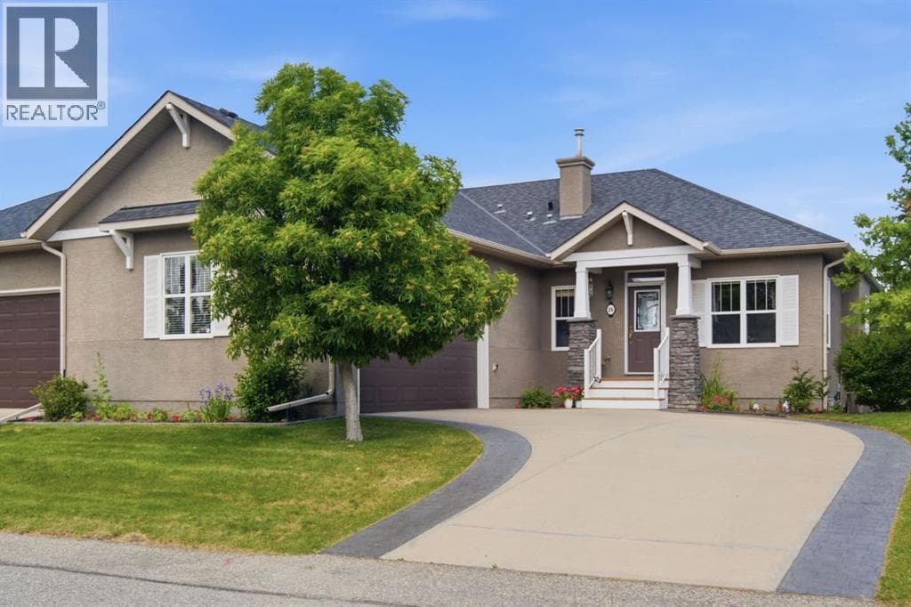 25 Ravine Drive