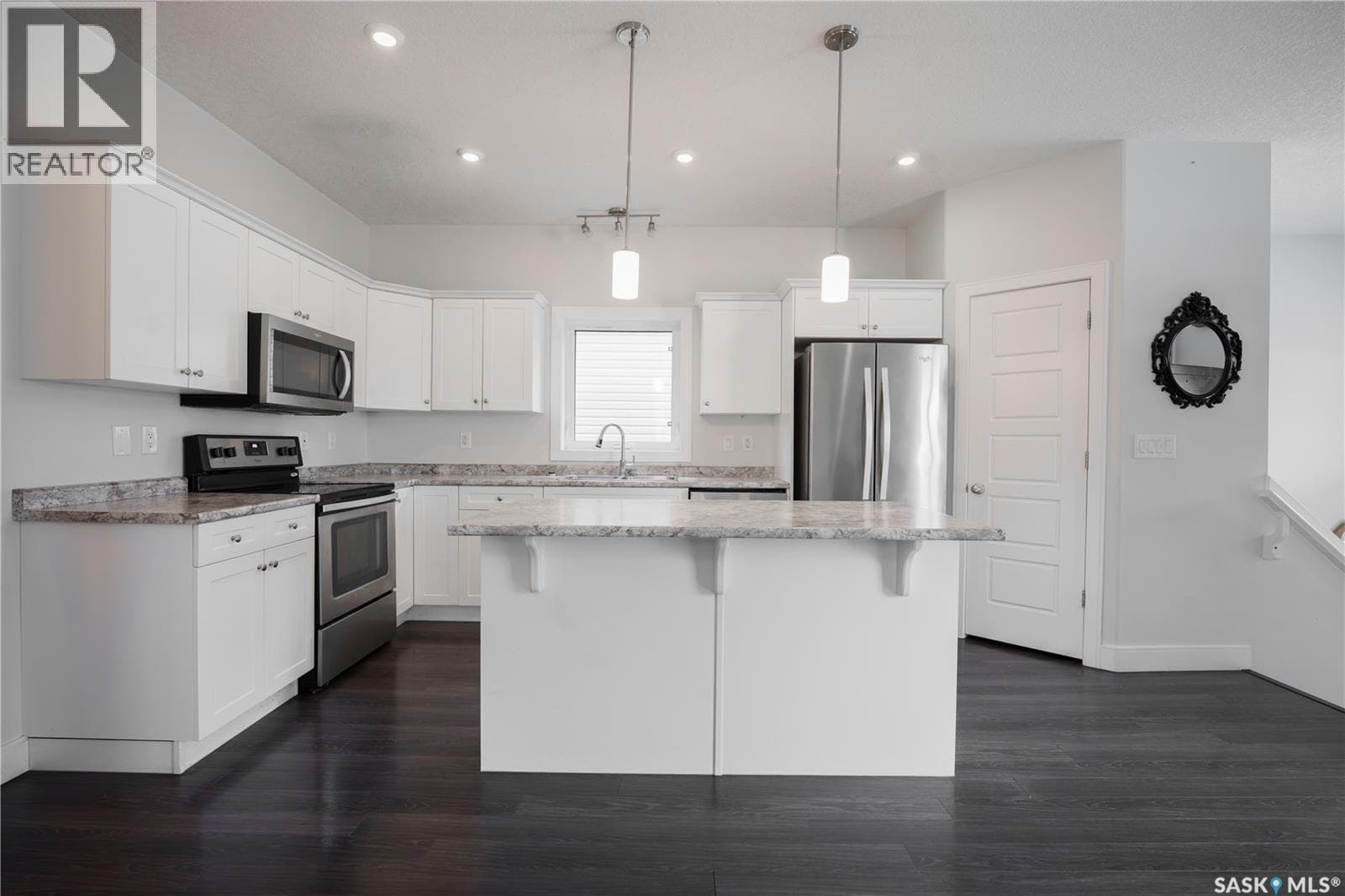 646 Kolynchuk COURT — photo 5