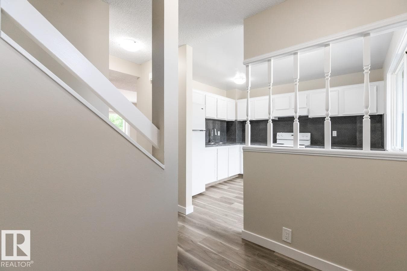 3159 138 AV NW — photo 3