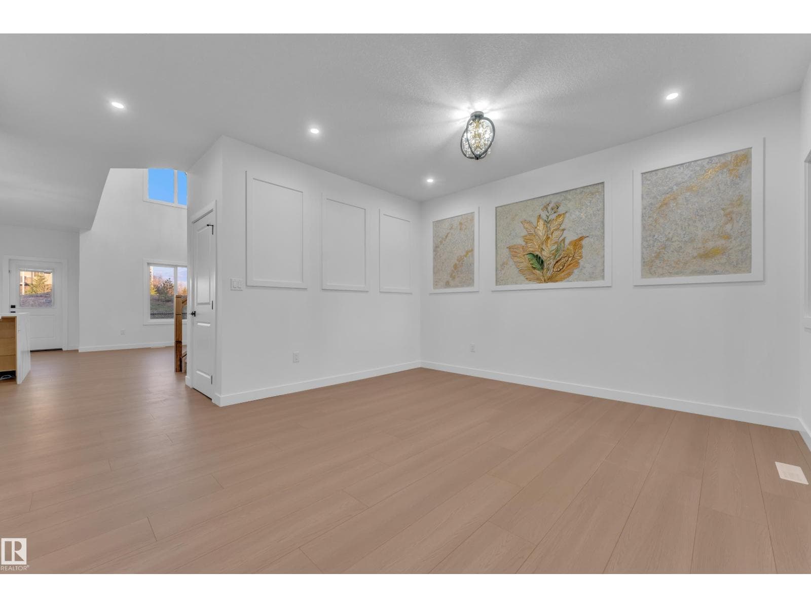 2824 194 ST NW — photo 2