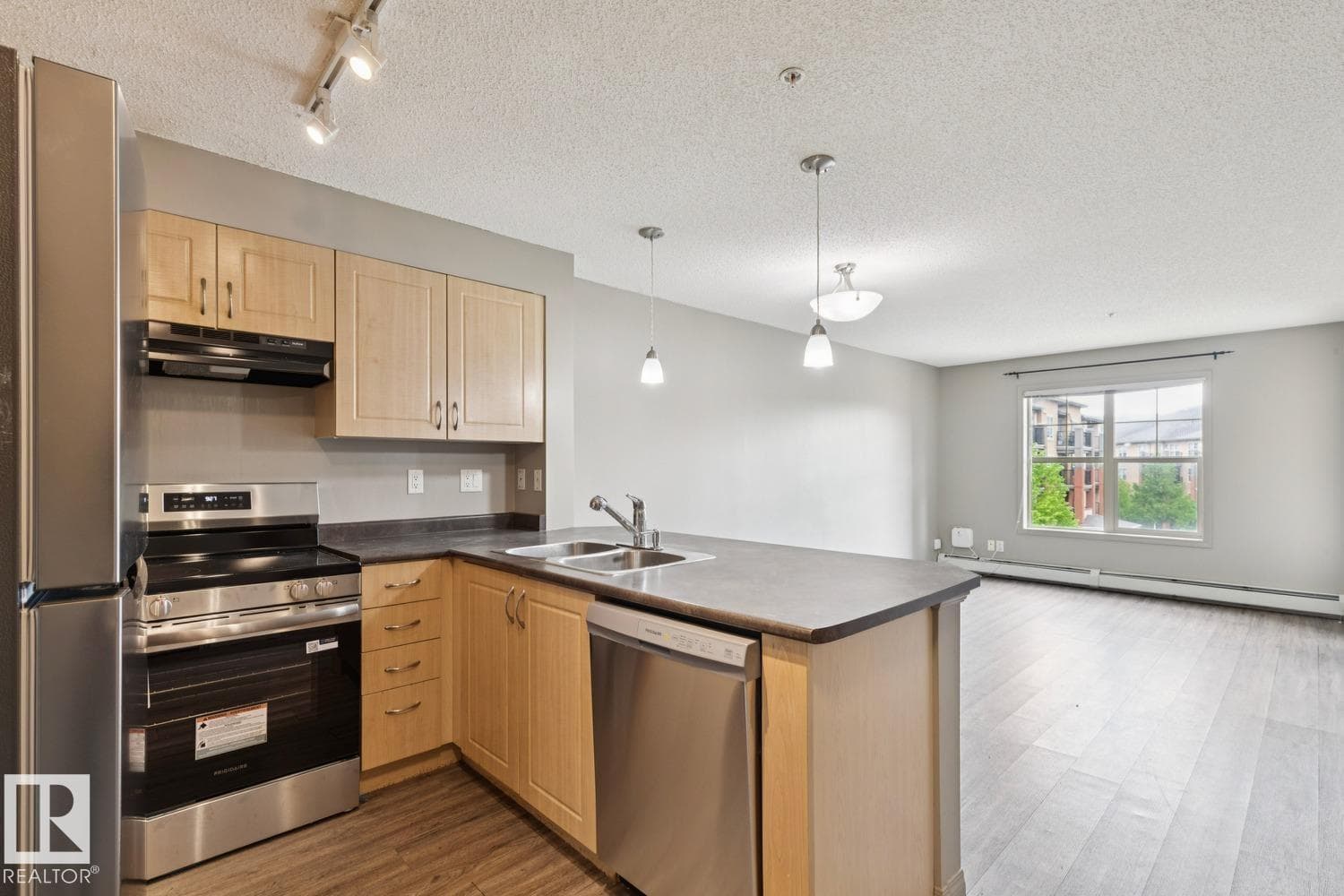 #312 11453 ELLERSLIE RD SW — photo 3