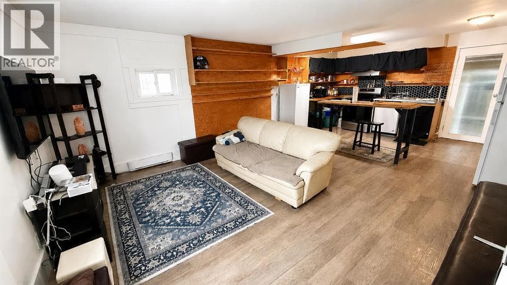 813 Centre — photo 3