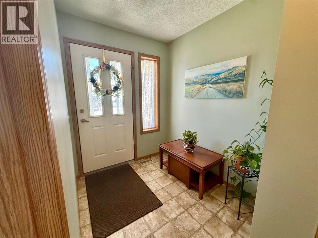 408 Freeman Way NW — photo 3