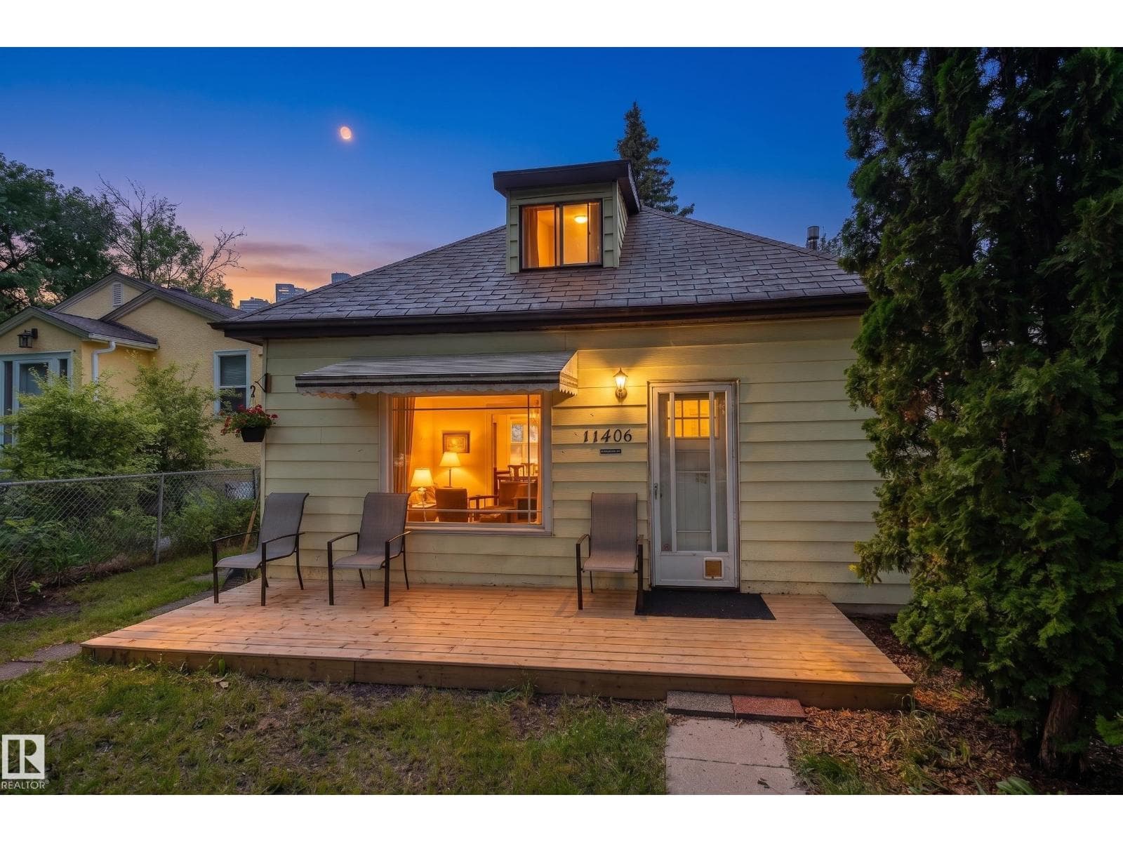 11406 89 ST NW
