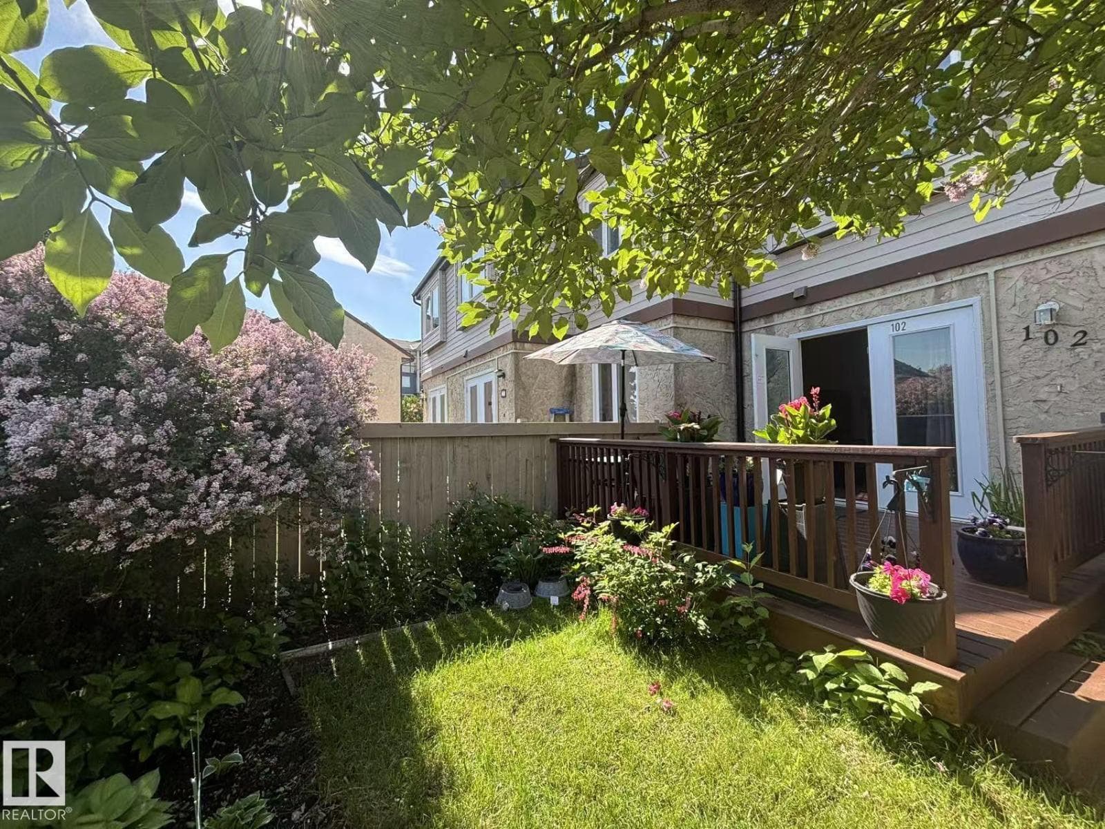102 ROYAL TC NW — photo 2