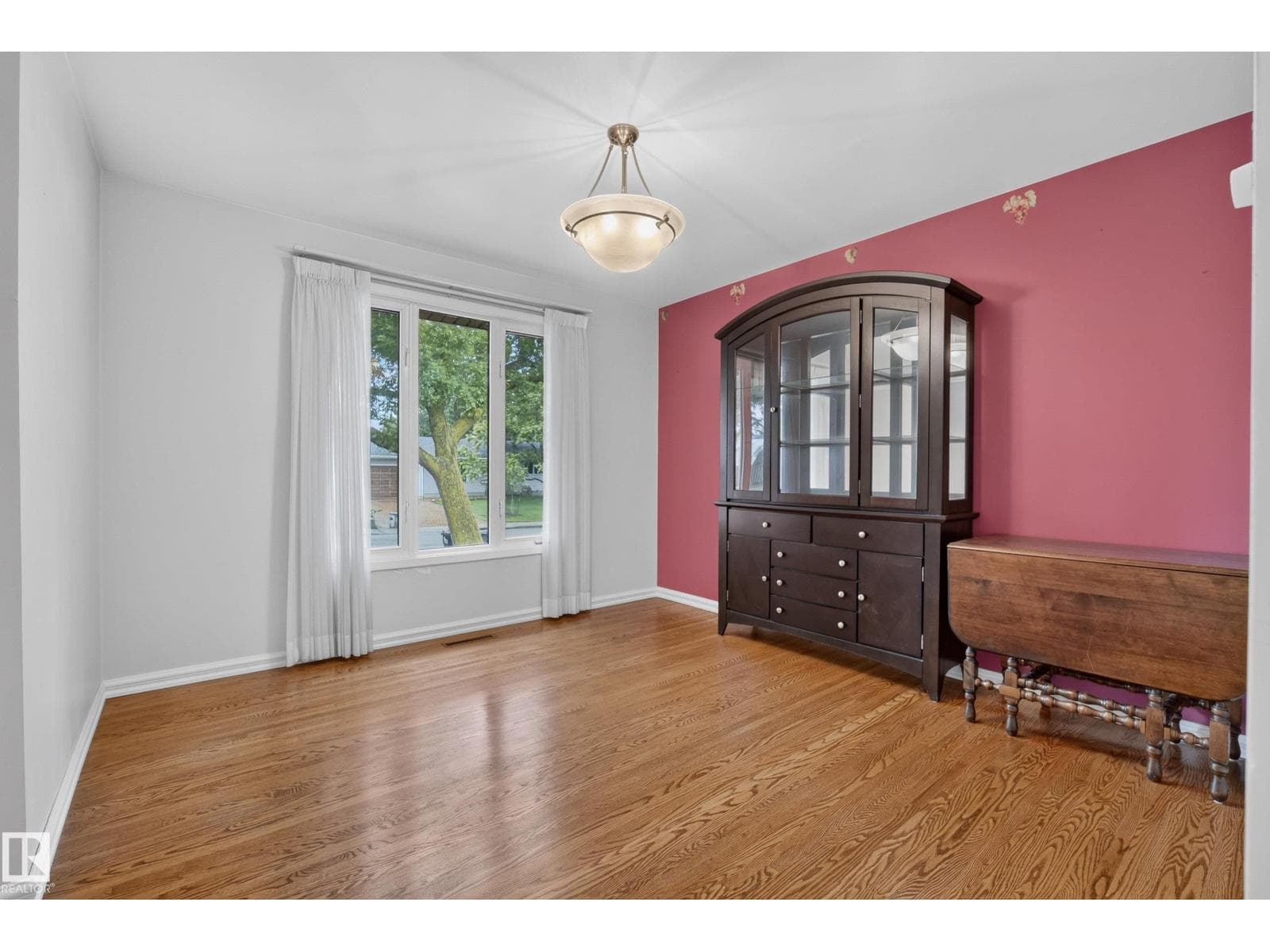 121 CEDAR ST — photo 5