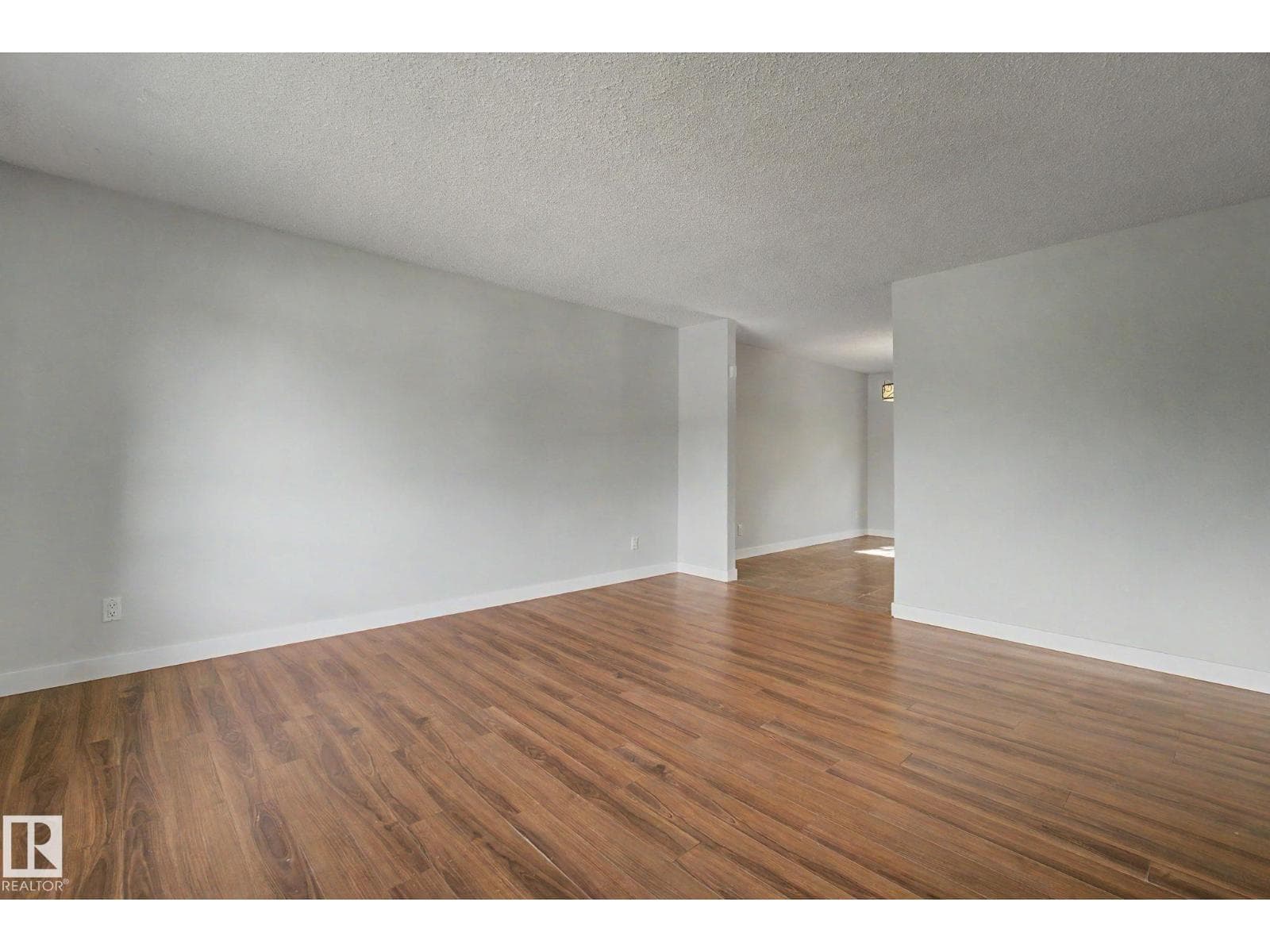 1511 75 ST NW — photo 5