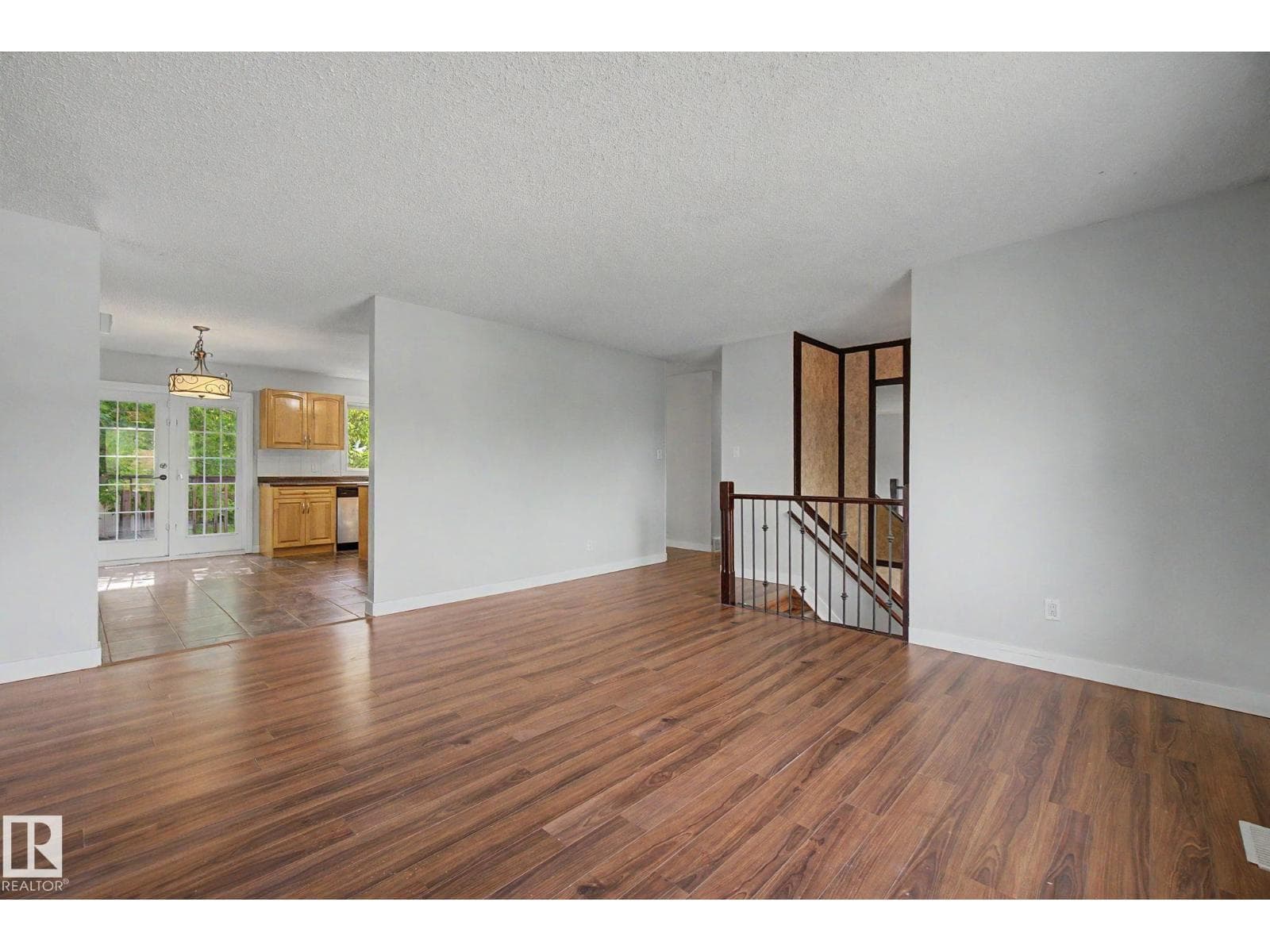 1511 75 ST NW — photo 4