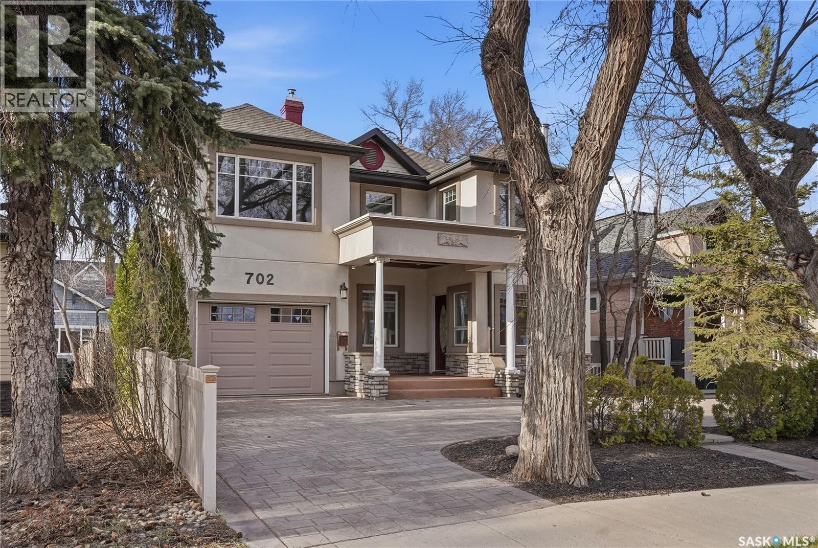 702 Queen STREET — photo 4