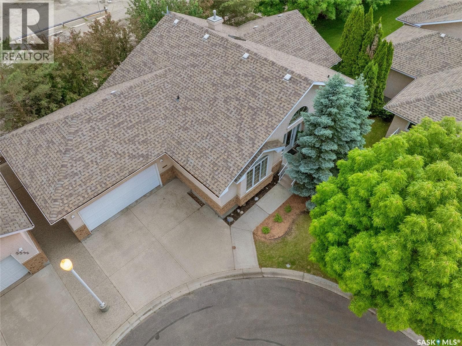 3328 Lakeshore COURT — photo 3