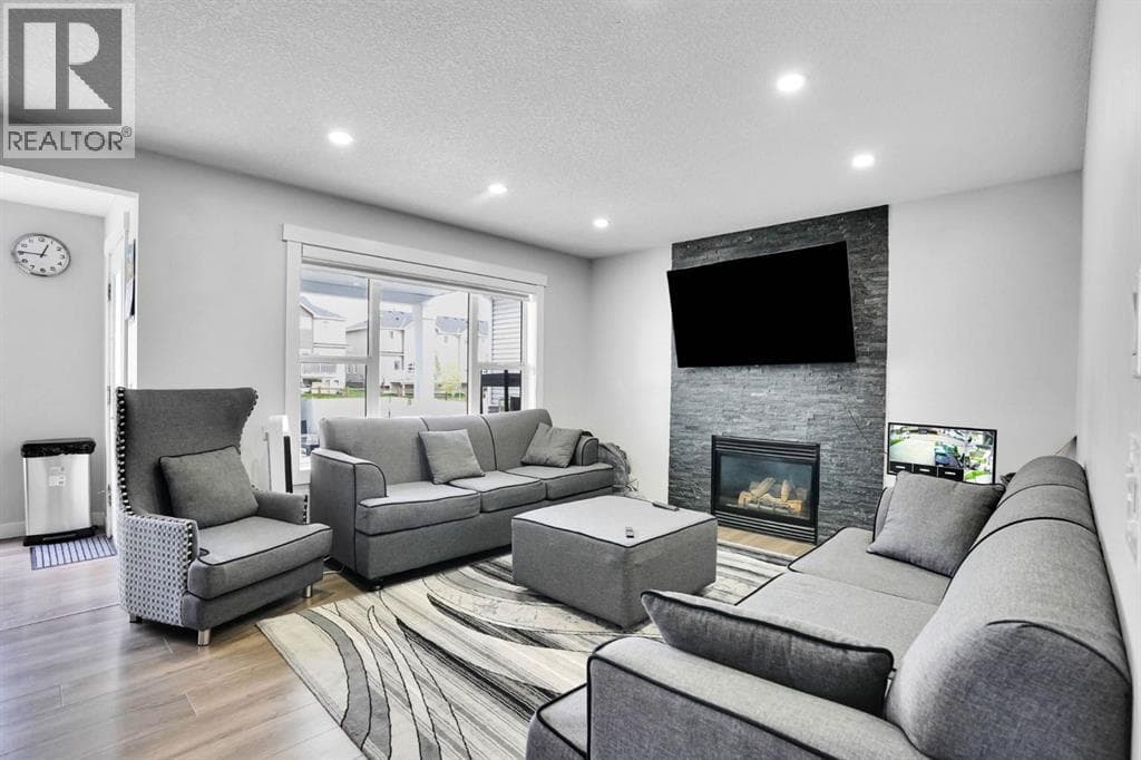 63 Saddlemont Crescent NE — photo 5