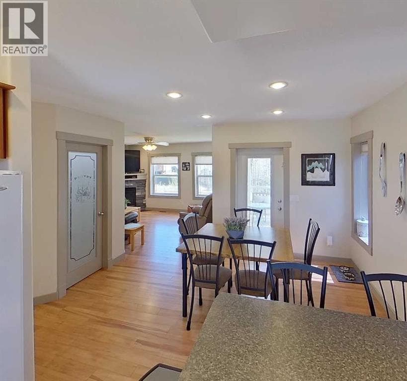 23 Rodeo Way — photo 2