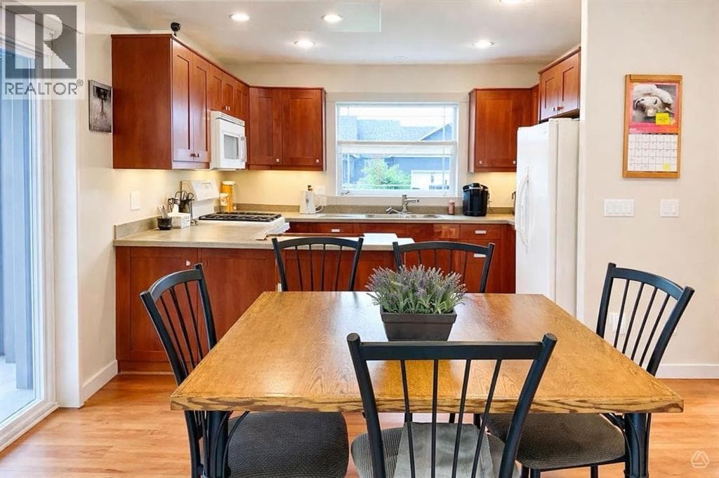 23 Rodeo Way — photo 4