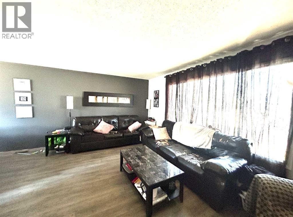 161 Ingram Park Drive E — photo 4