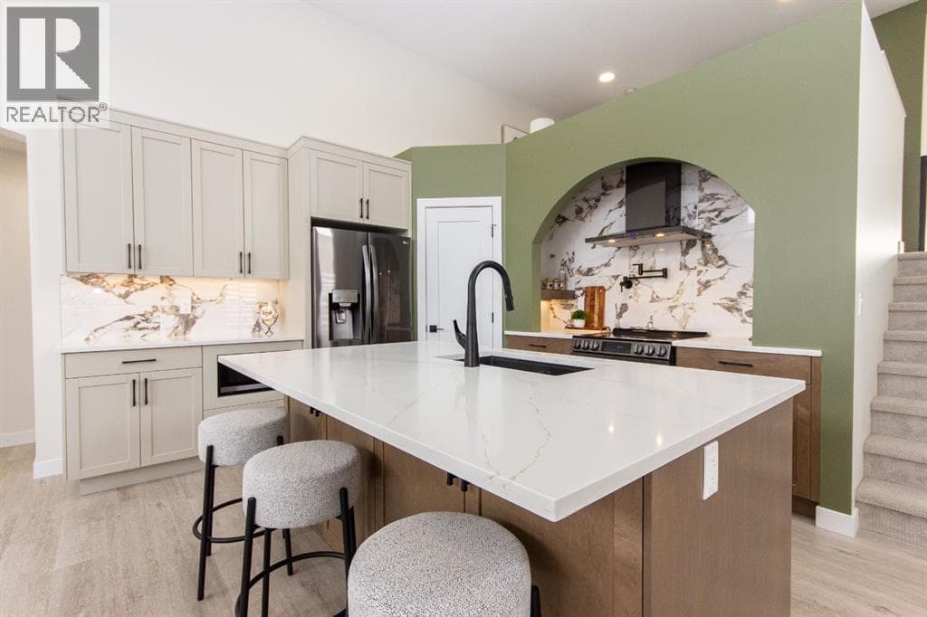 224 Emerald Drive — photo 4