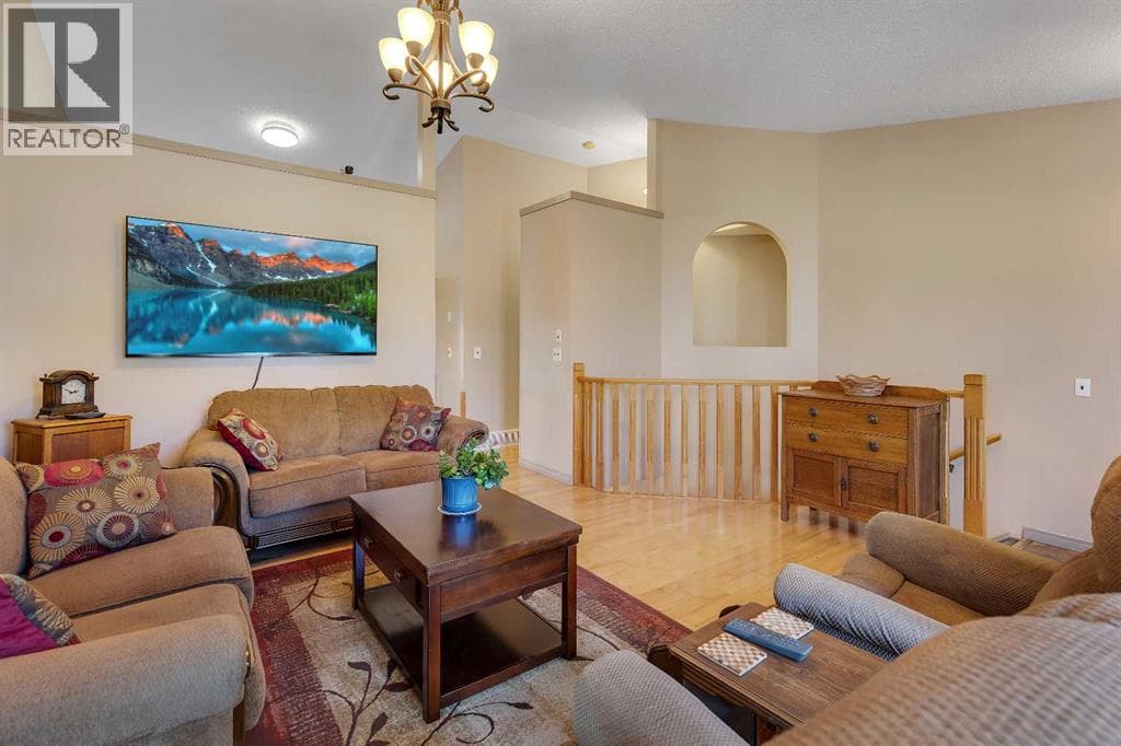 56 Coverdale Place NE — photo 5