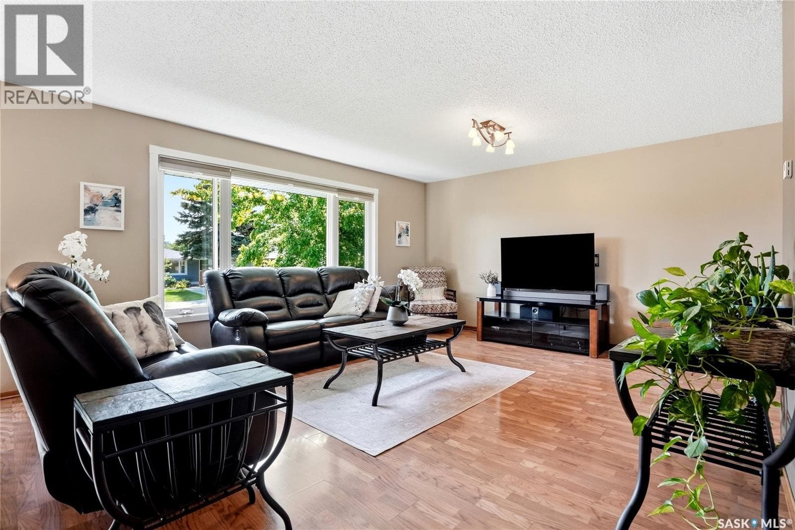 154 Mount Allison CRESCENT — photo 4