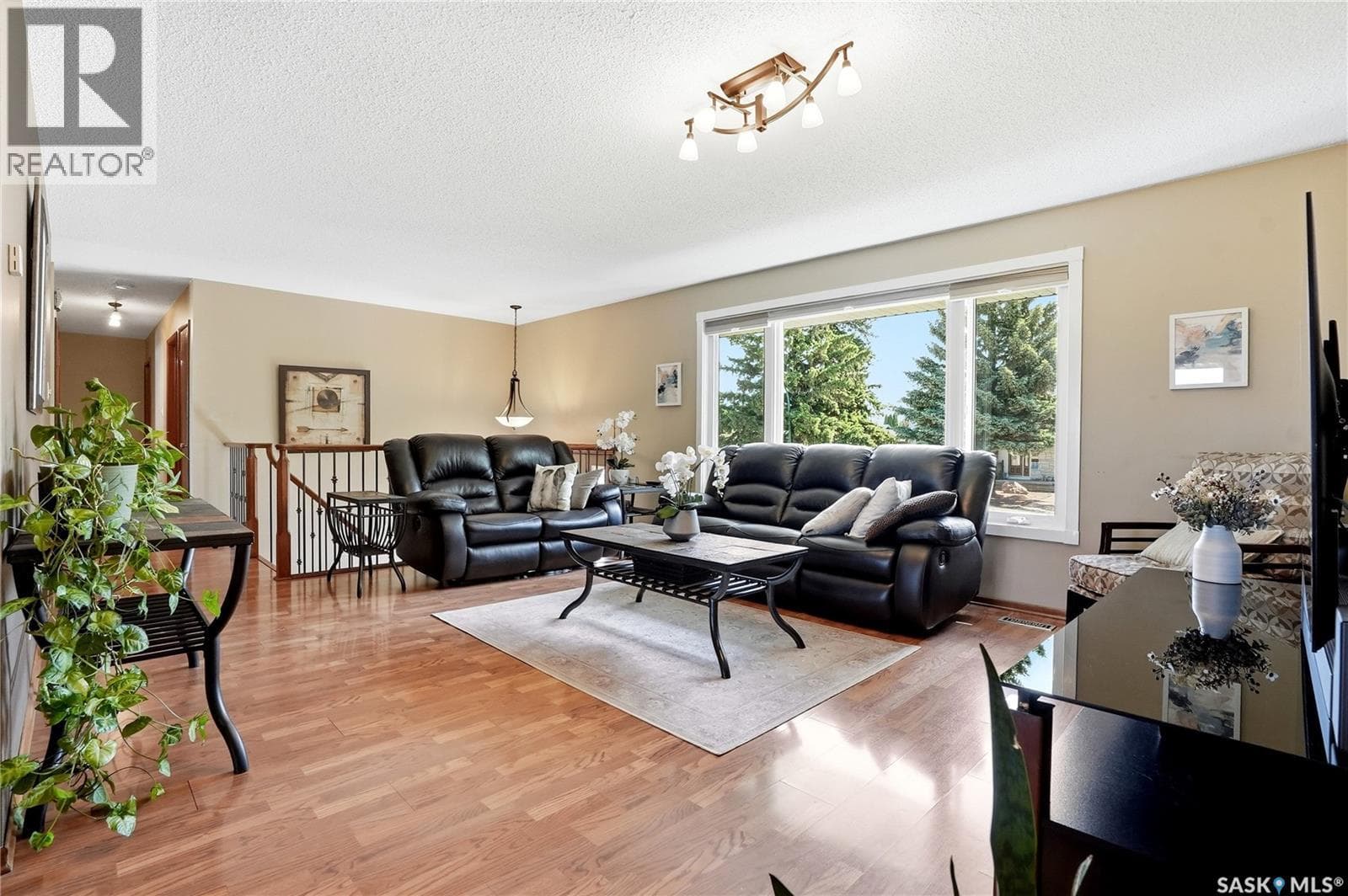 154 Mount Allison CRESCENT — photo 5