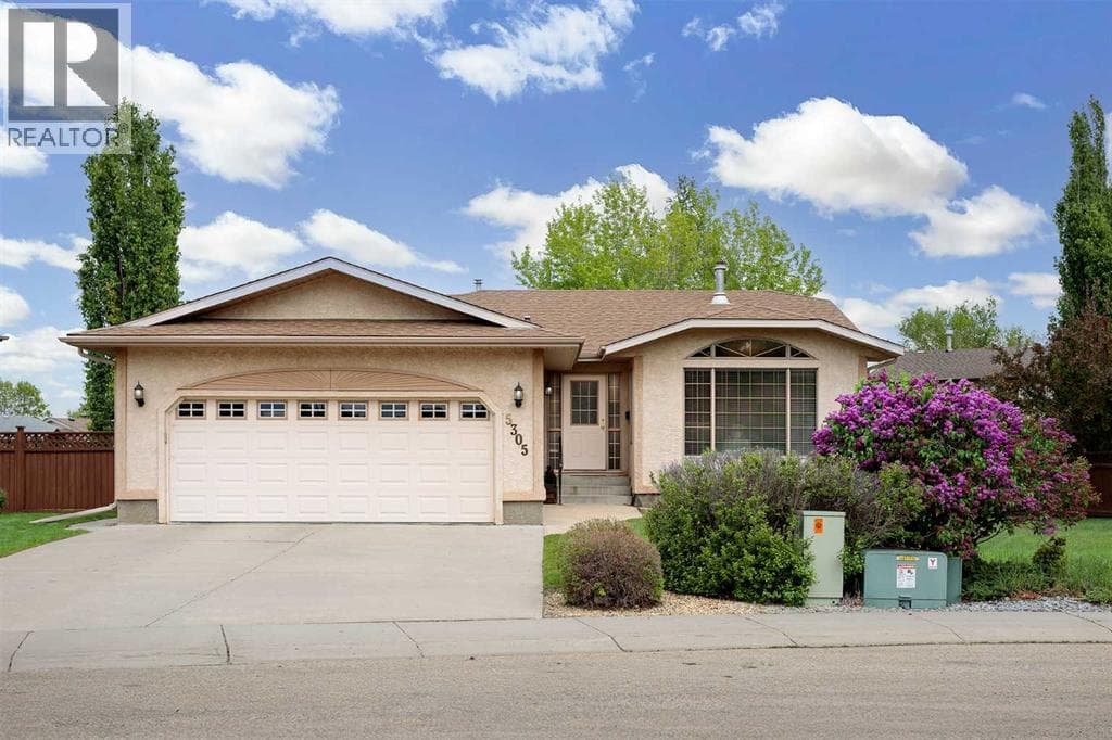 5305 66 Street — photo 2