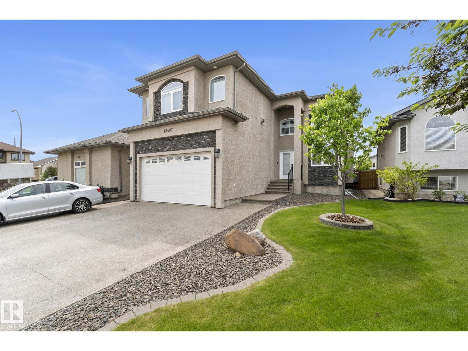 13407 161 AV NW — photo 2