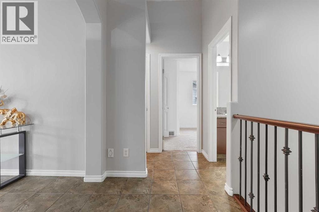 432 Firelight Point W — photo 5