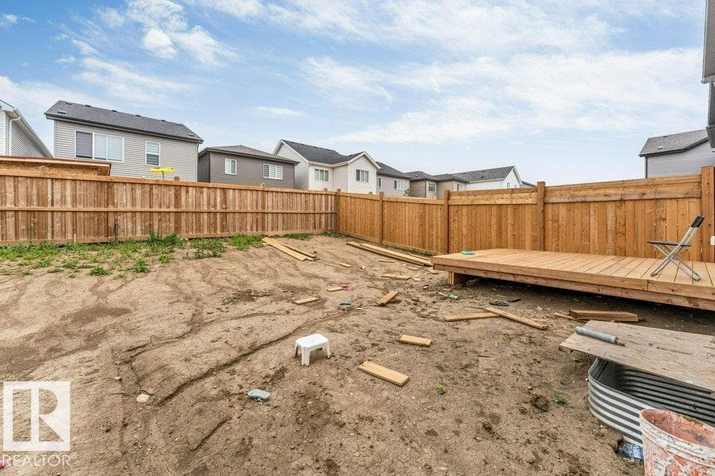 423 28 ST SW — photo 3