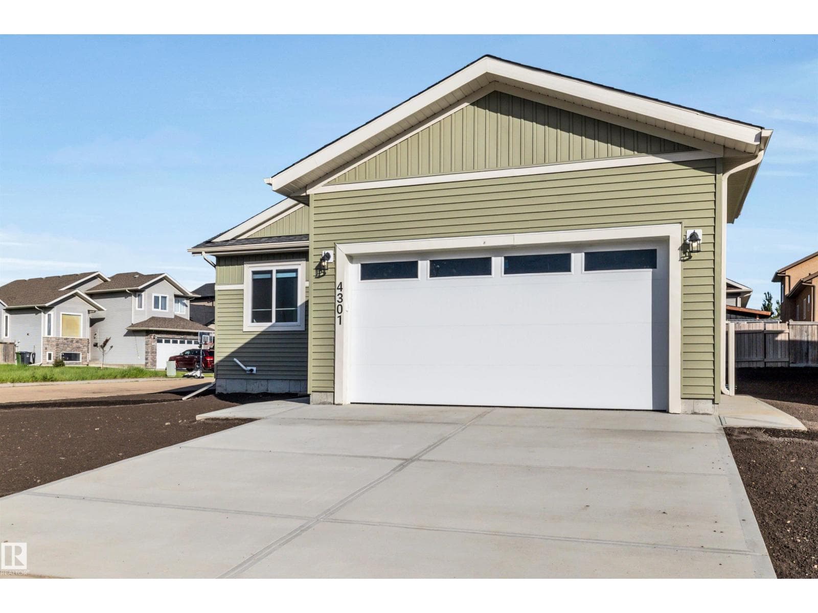 4301 Cedar Drive — photo 3