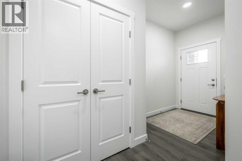 145 Sora Gardens SE — photo 3