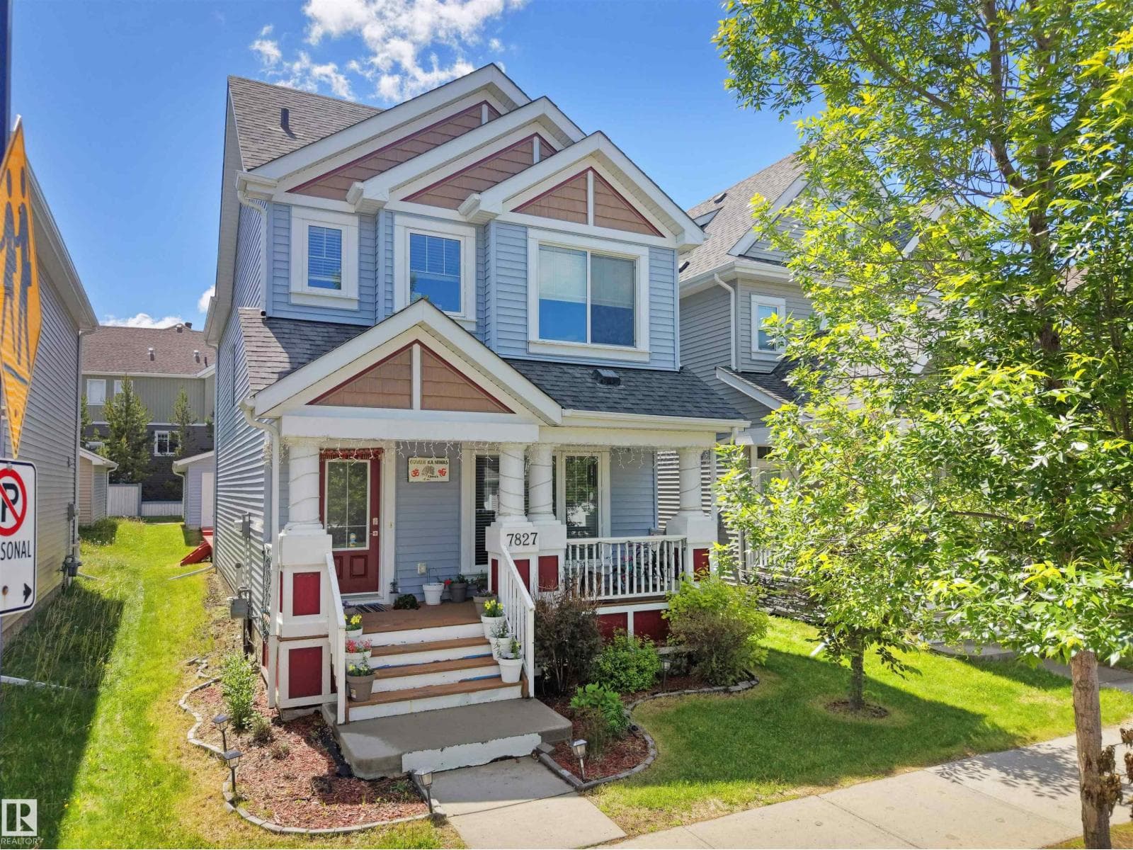 7827 22 AV SW — photo 2