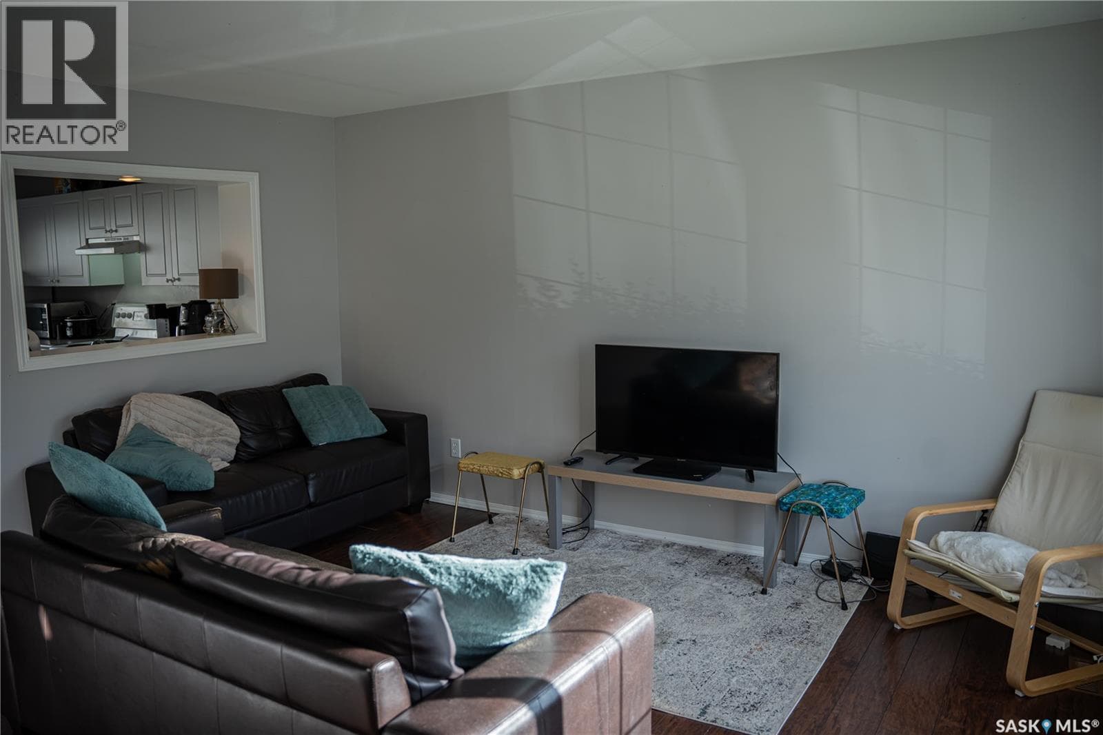 106 663 BECKETT CRESCENT — photo 2