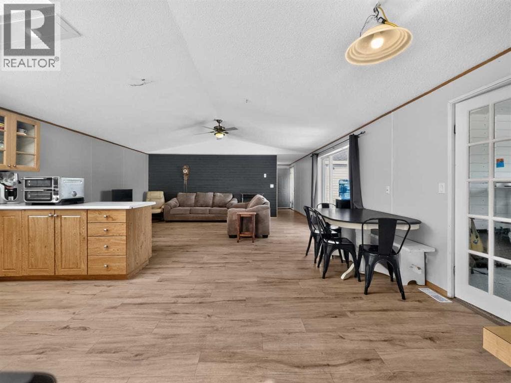 14225 Township Road 1051A — photo 5
