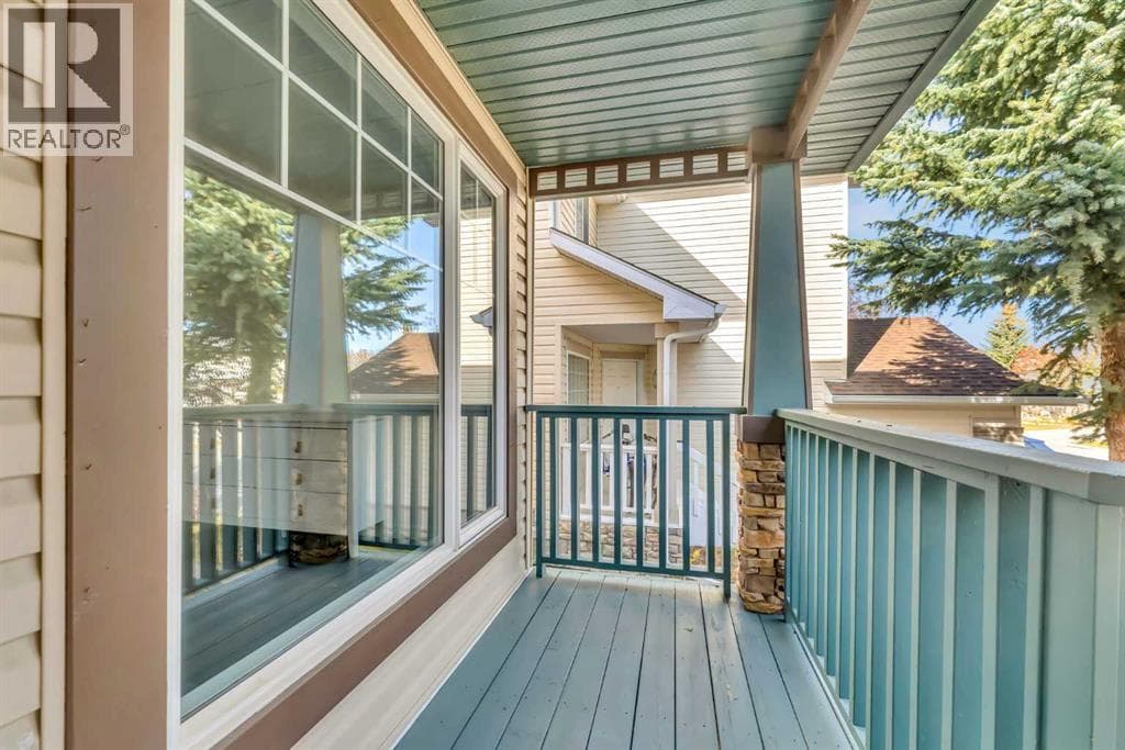 338 Panamount Drive NW — photo 4