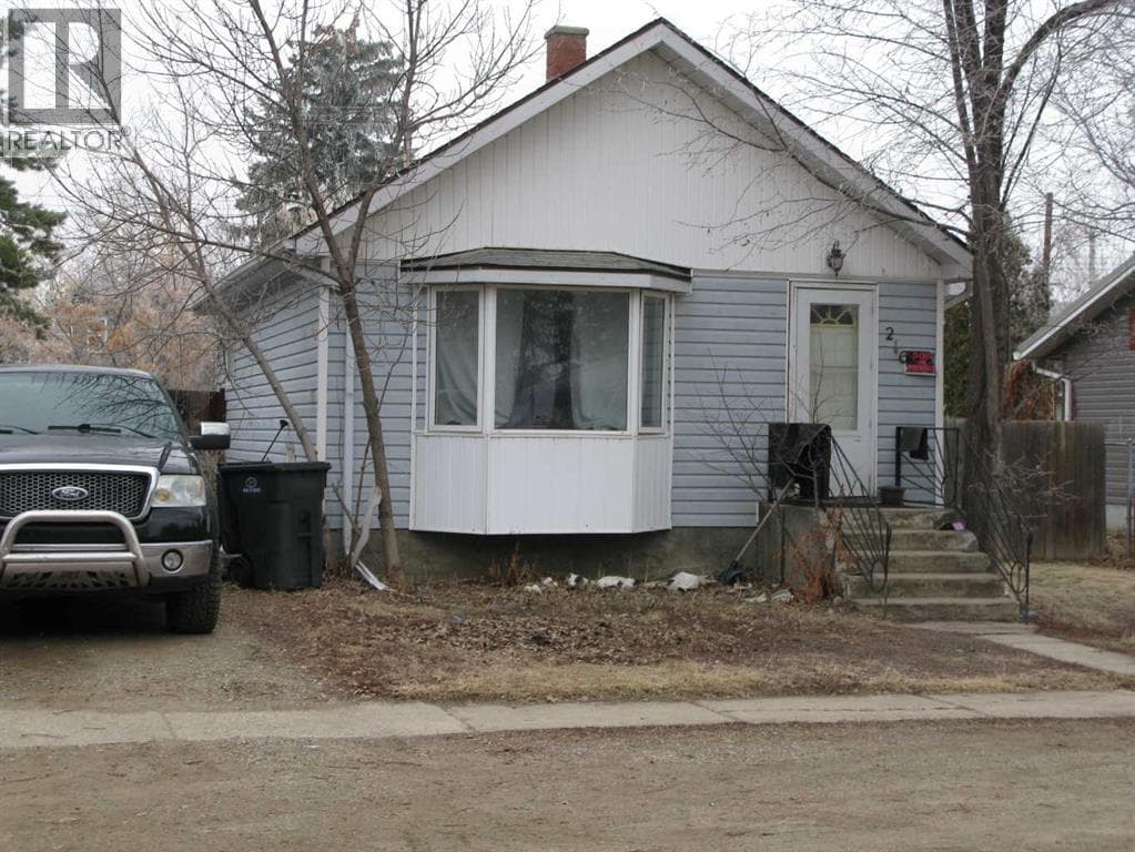 216 1 Street E