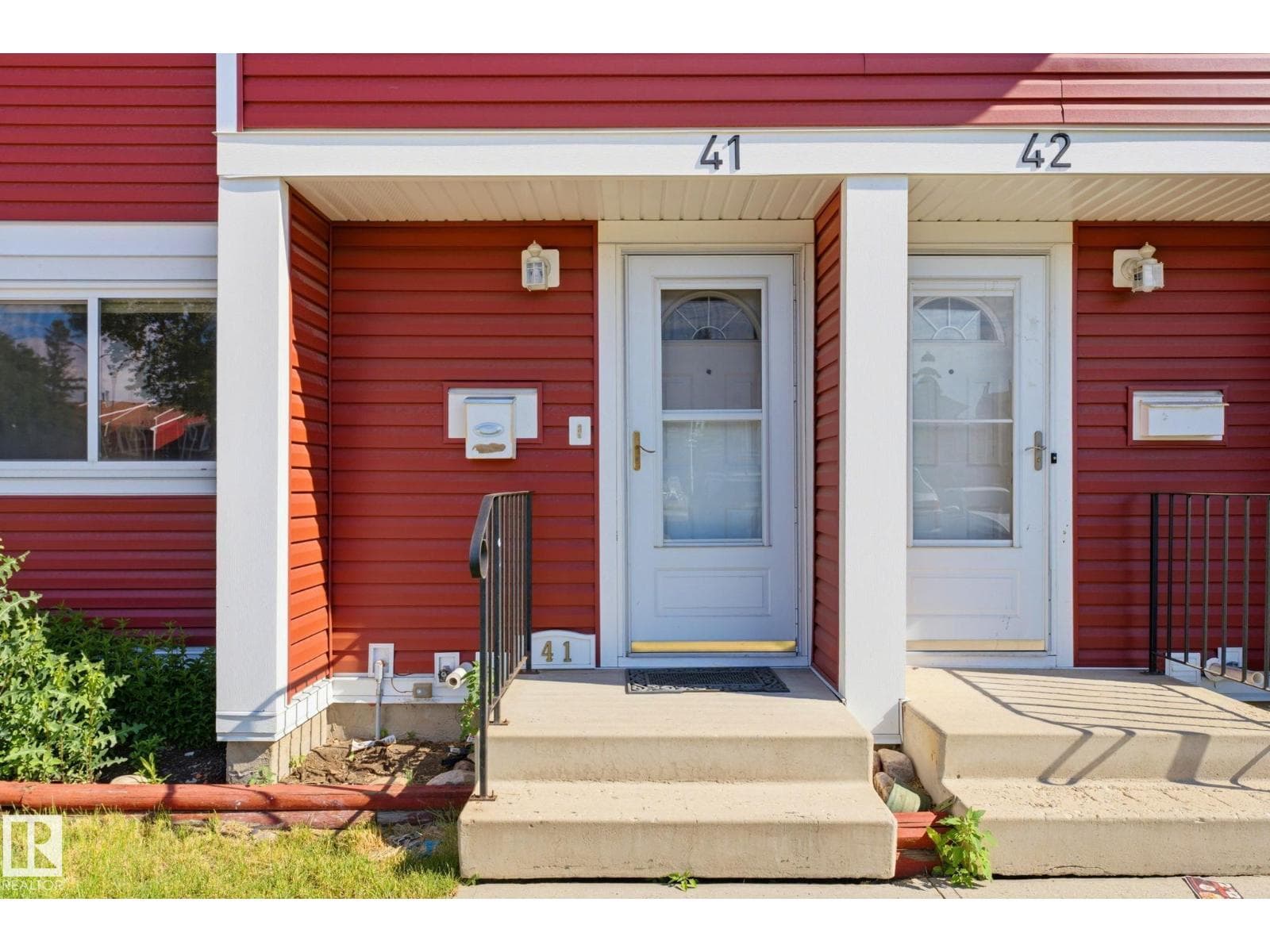 #41 4707 126 AV NW — photo 3
