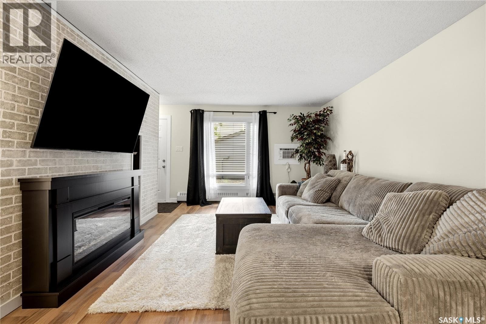 A 50 Nollet AVENUE — photo 4
