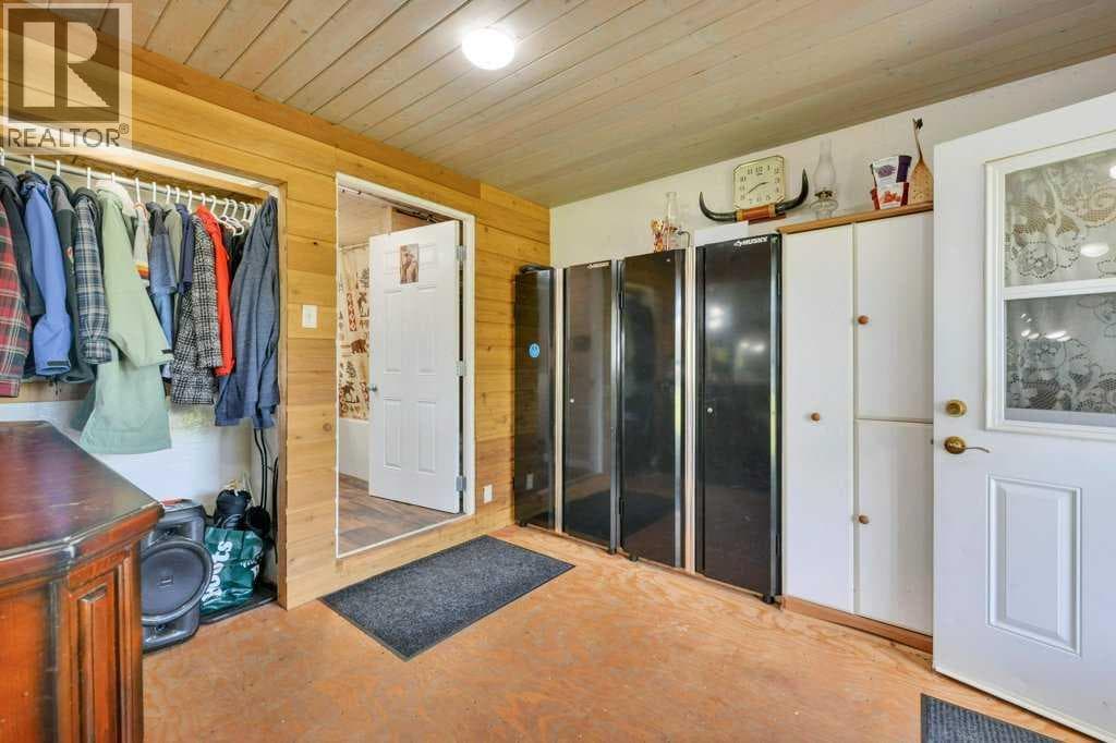 173, 43336 Range Road 215 — photo 5