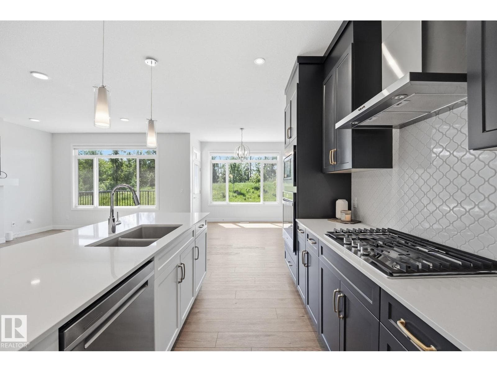 6015 EDMONDS PL NW — photo 2