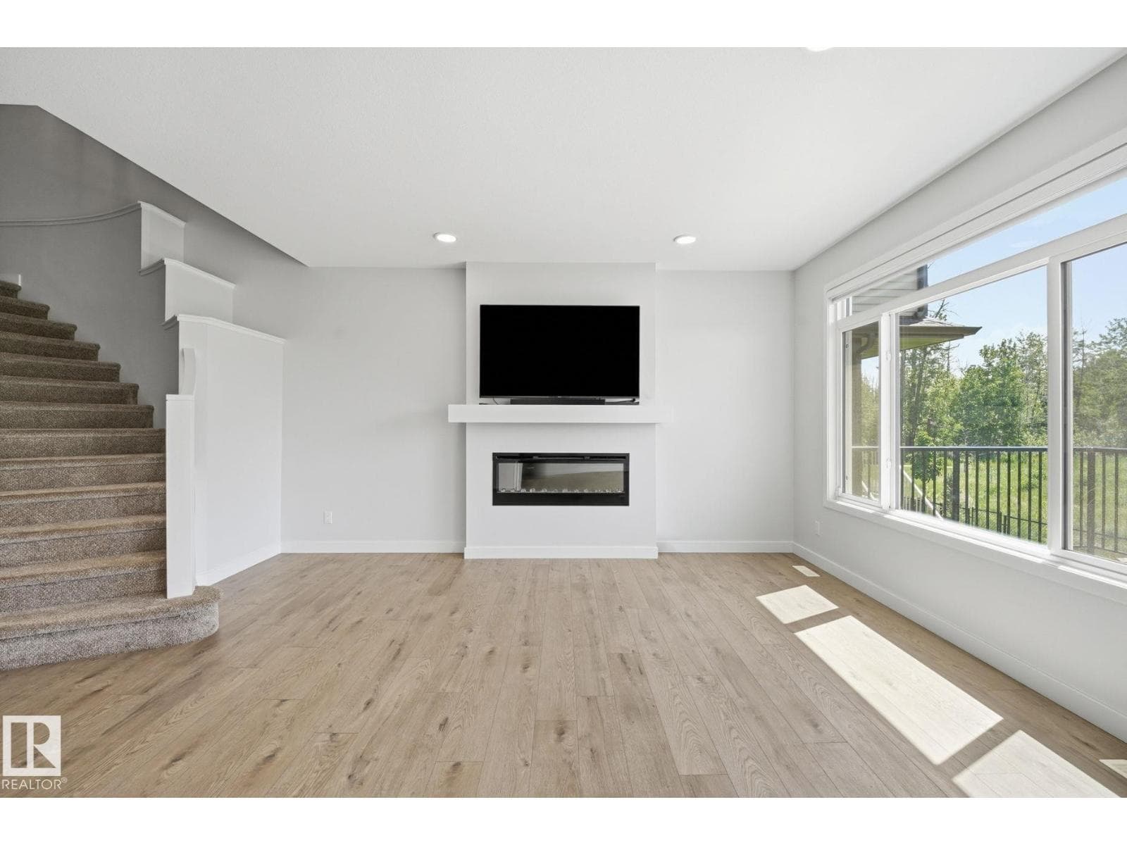 6015 EDMONDS PL NW — photo 3