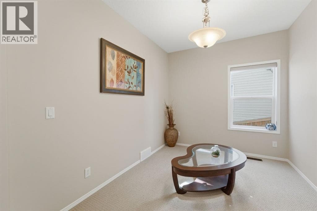107 Everoak Green SW — photo 4