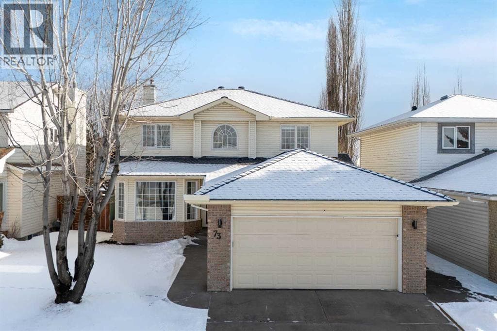 73 Riverview Close SE