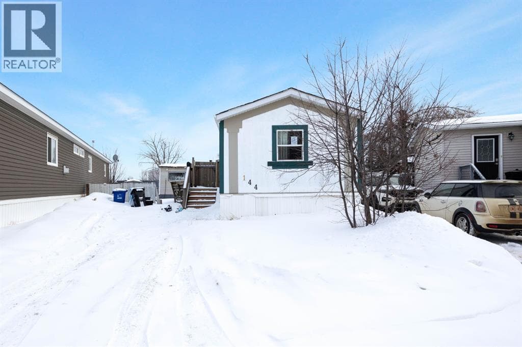 144 Grecian Place — photo 3