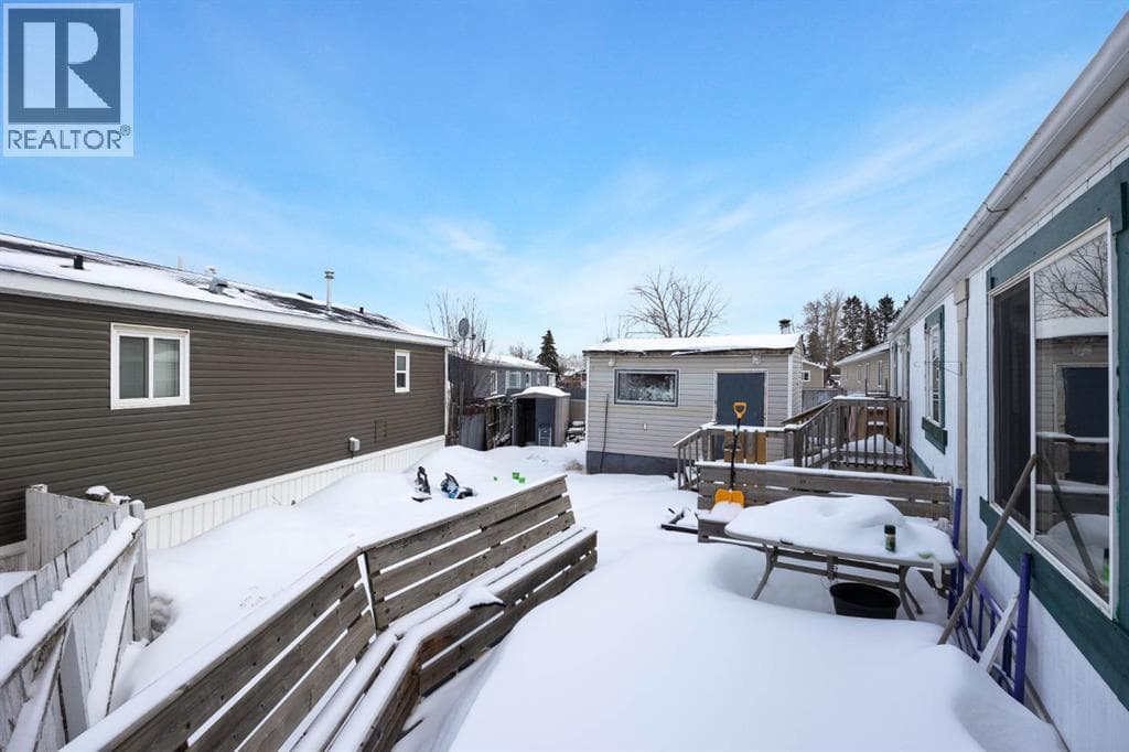 144 Grecian Place — photo 4