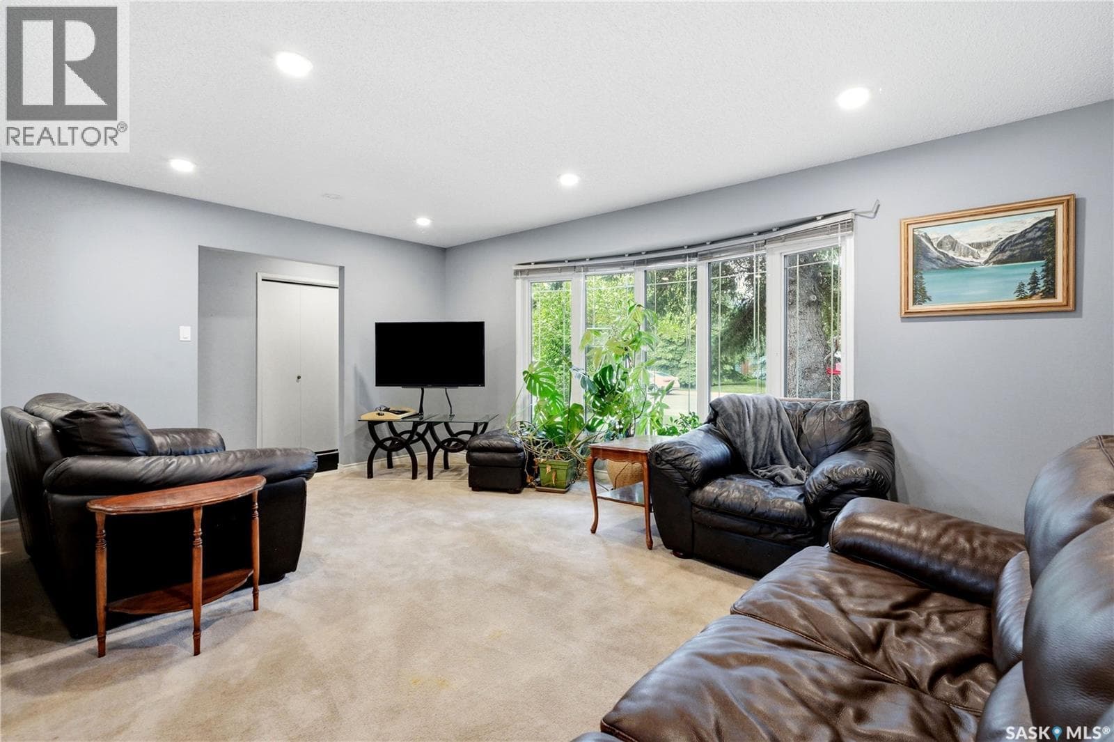 441 Capilano DRIVE — photo 5
