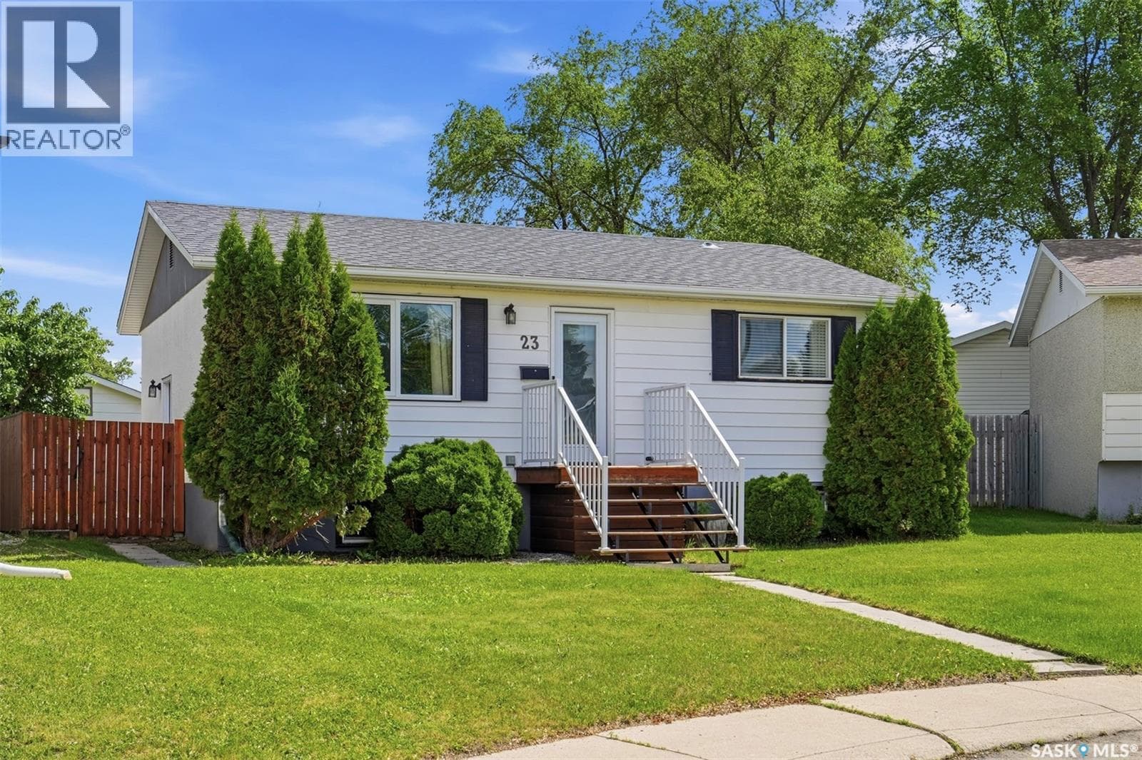23 Nicholson PLACE — photo 2